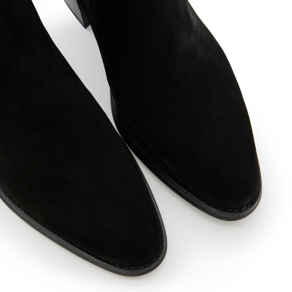 Botín con tacón ante negro con elástico 2404 de Alpe - 2404-31-6.jpg