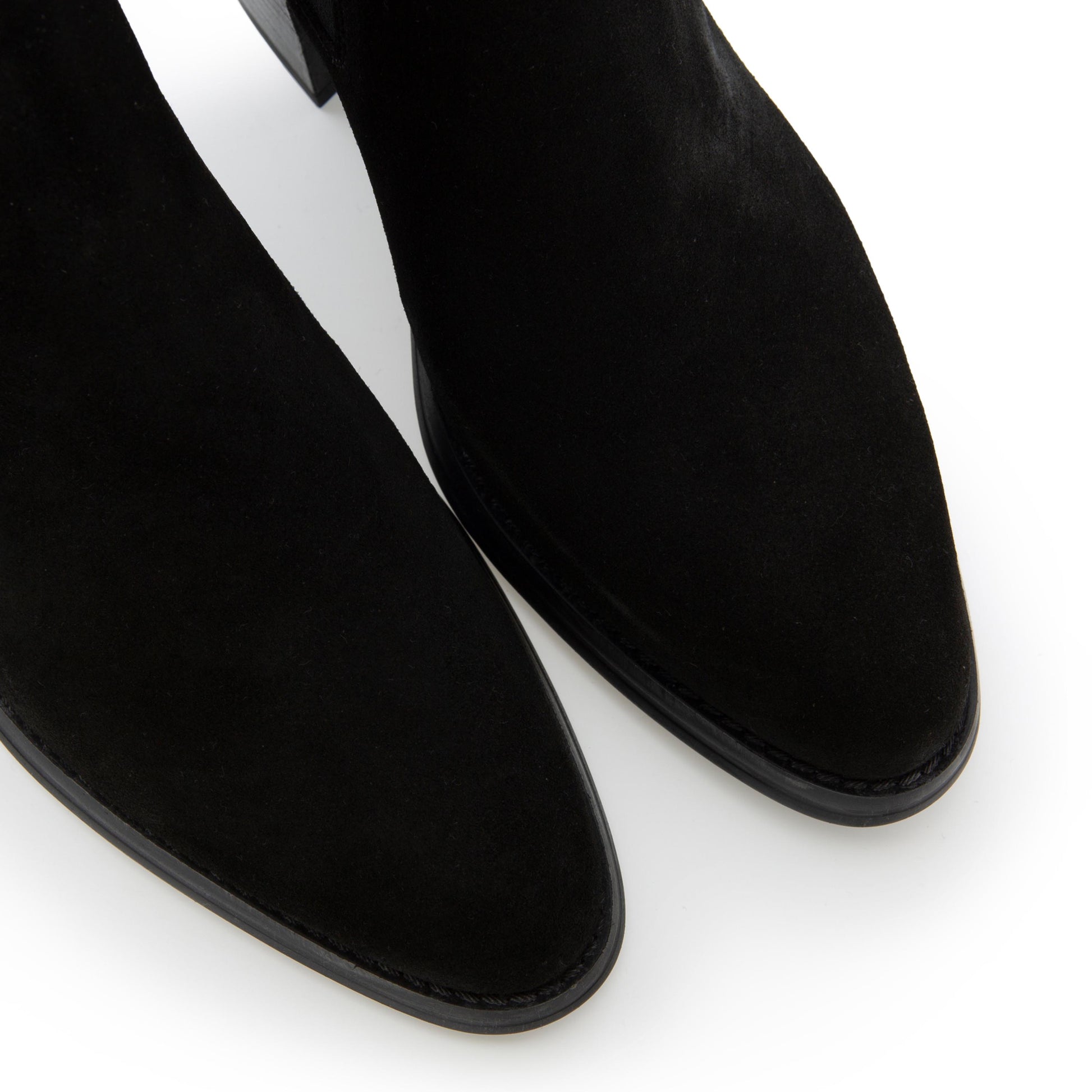 Botín con tacón ante negro con elástico 2404 de Alpe - 2404-31-6.jpg