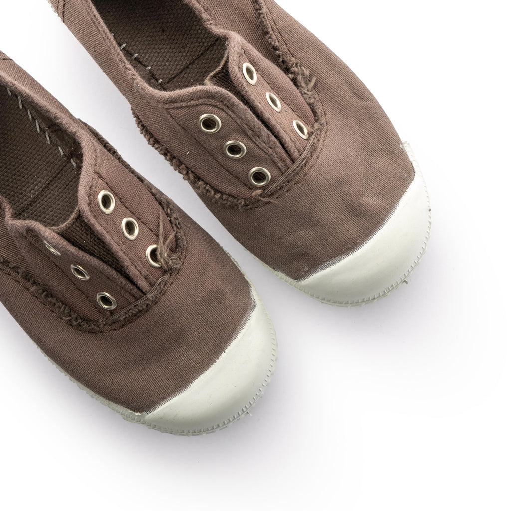 Zapatilla marrón con elástico 88088 de La Cadena - 88088-12-6.jpg