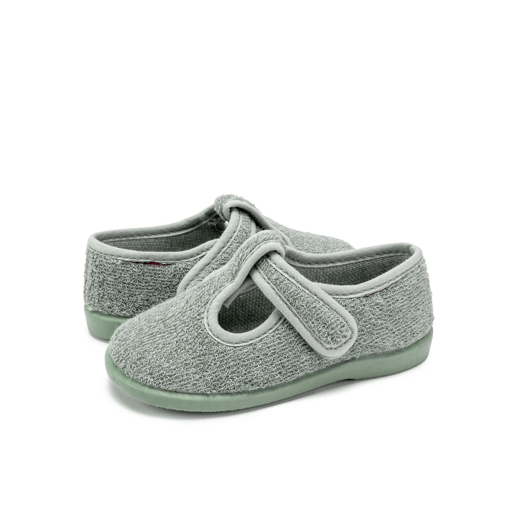 Zapatilla para casa cerrada verde 3112 de Vulladi - 3112-14-2.jpg