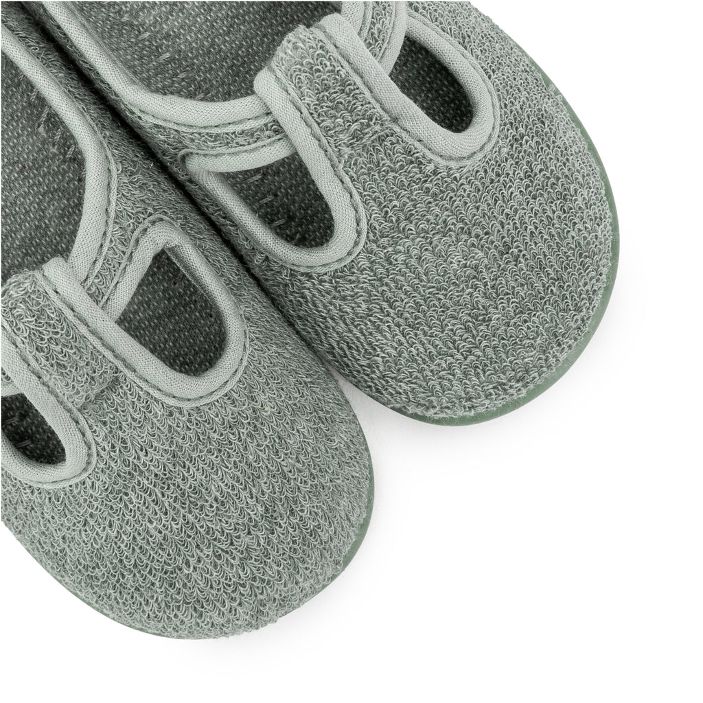 Zapatilla para casa cerrada verde 3112 de Vulladi - 3112-14-6.jpg