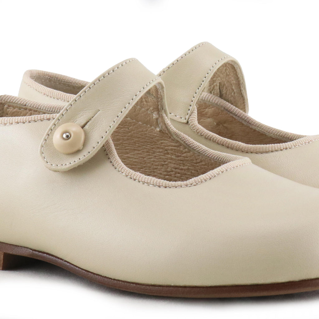 Mercedita beige oscuro con botón 3501 de Jeromín - 3501-0-5.jpg