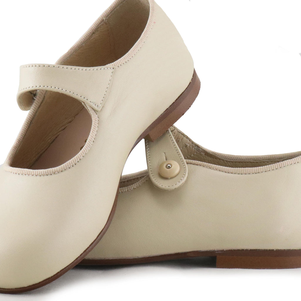 Mercedita beige oscuro con botón 3501 de Jeromín - 3501-0-6.jpg