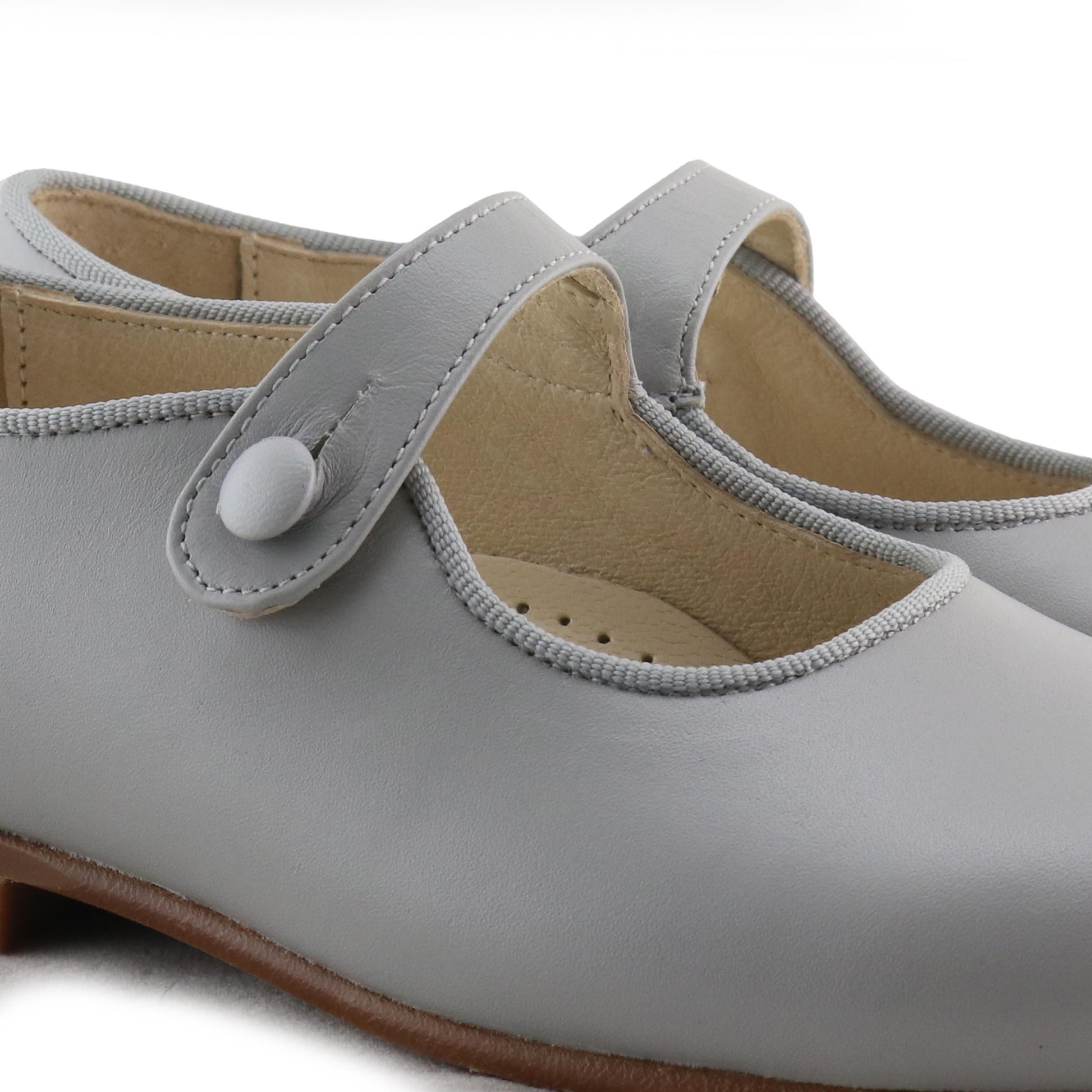 Mercedita gris claro con botón 3501 de Jeromín - 3501-17-5.jpg