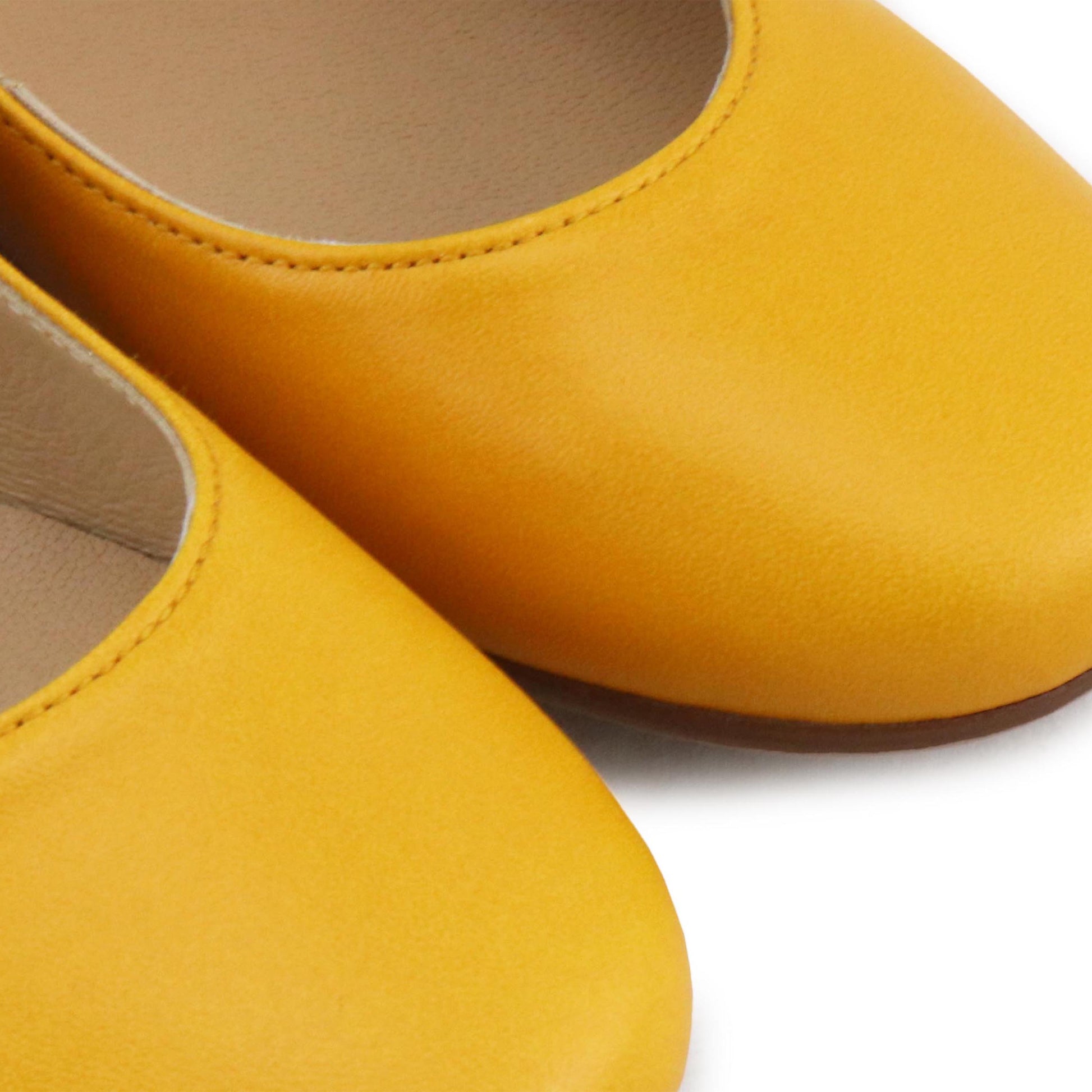 Mercedita mostaza con hebilla 351HB de Jeromín - 351HB-251-6.jpg