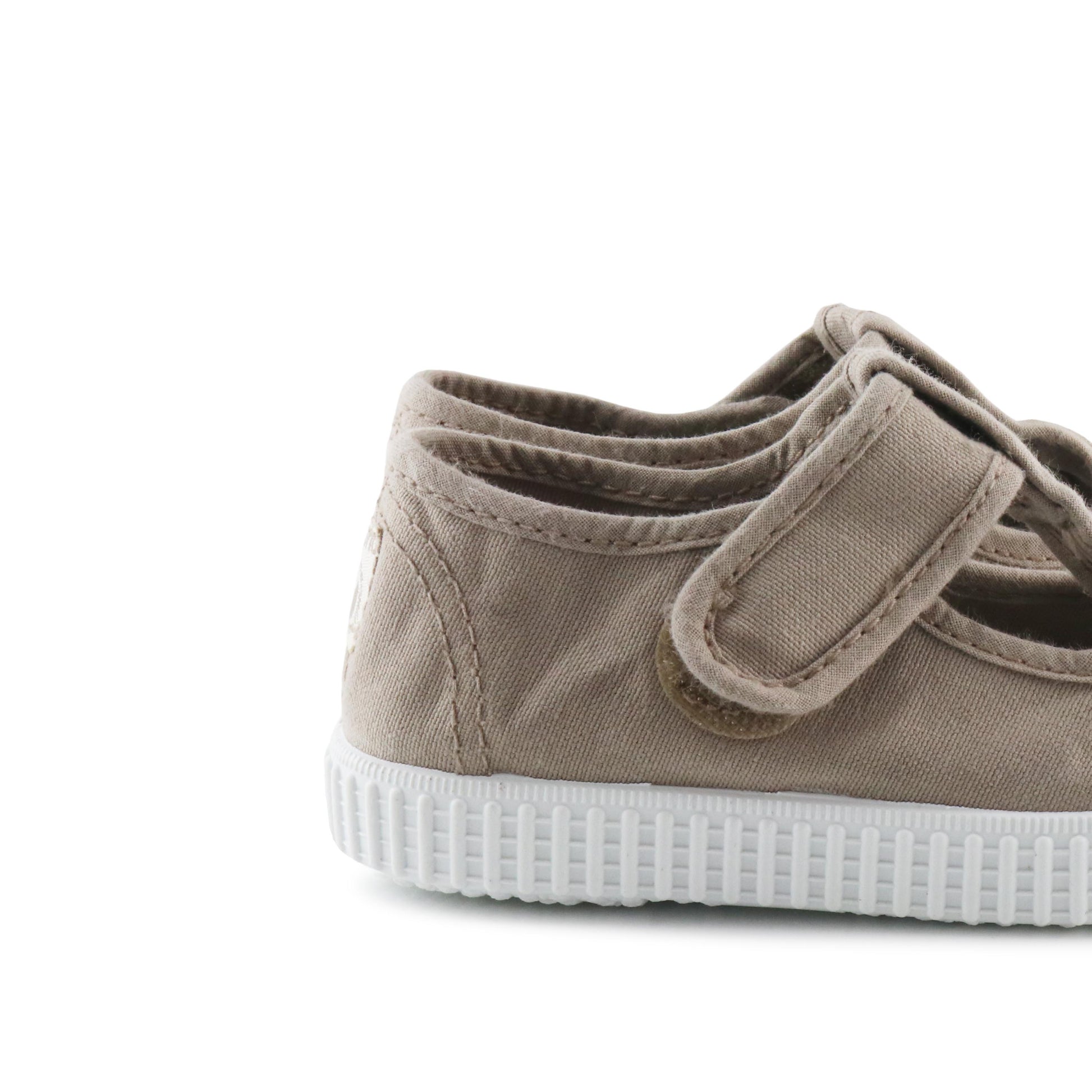 Pepito beige lavado con velcro 36625 de Victoria - 36625-129-5.jpg