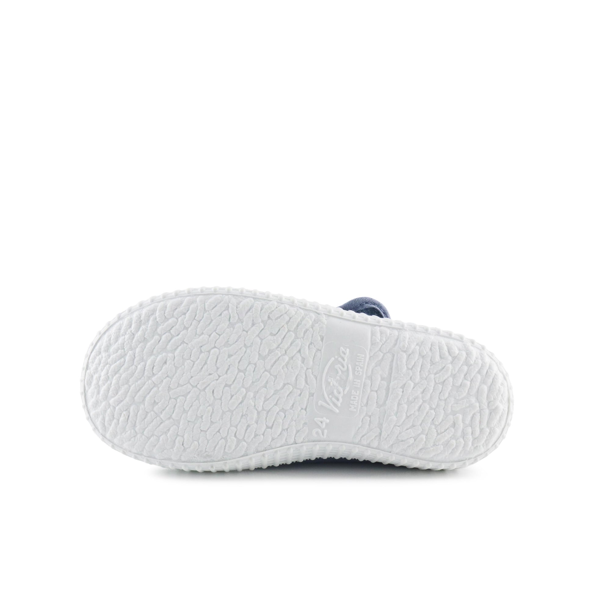 Pepito azul jeans lavado con velcro 36625 de Victoria - 36625-145-4.jpg