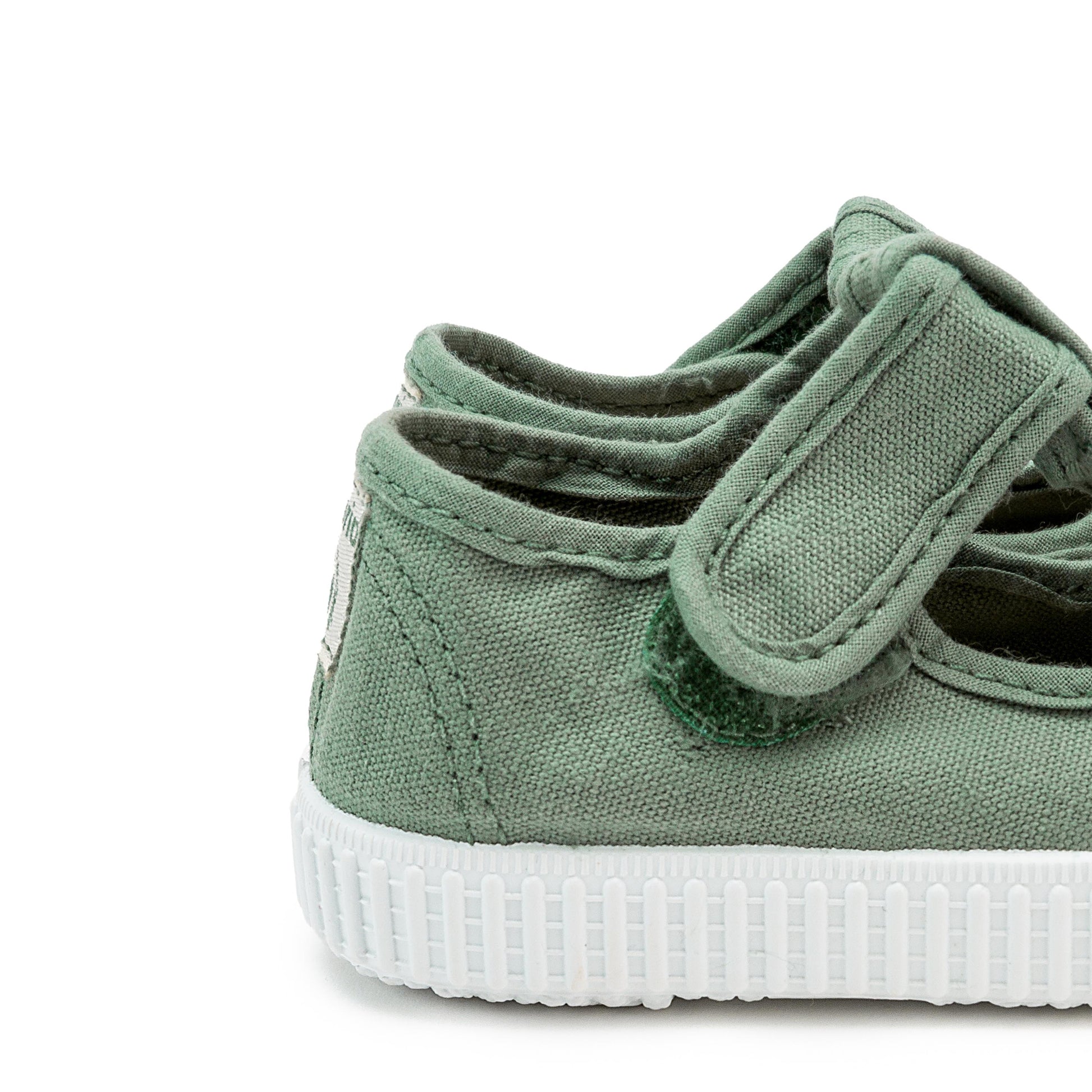 Pepito verde lavado con velcro 36625 de Victoria - 36625-402-5.jpg