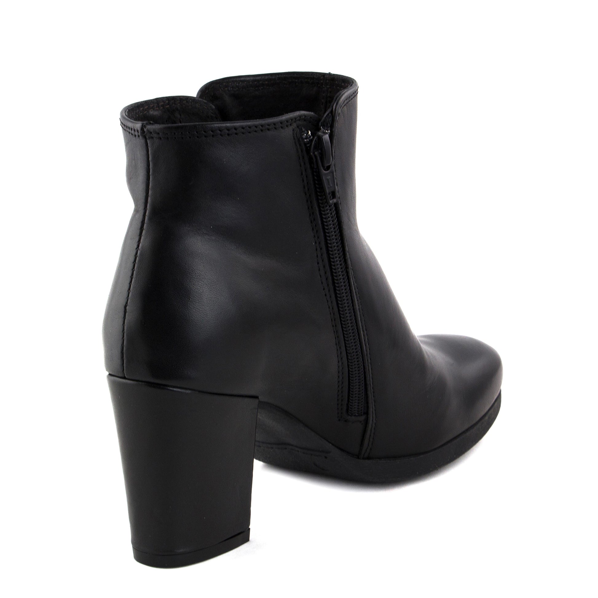 Botín negro con cremallera TRONCHETTO de Café Noir - TRONCHETTO-20-3.jpg