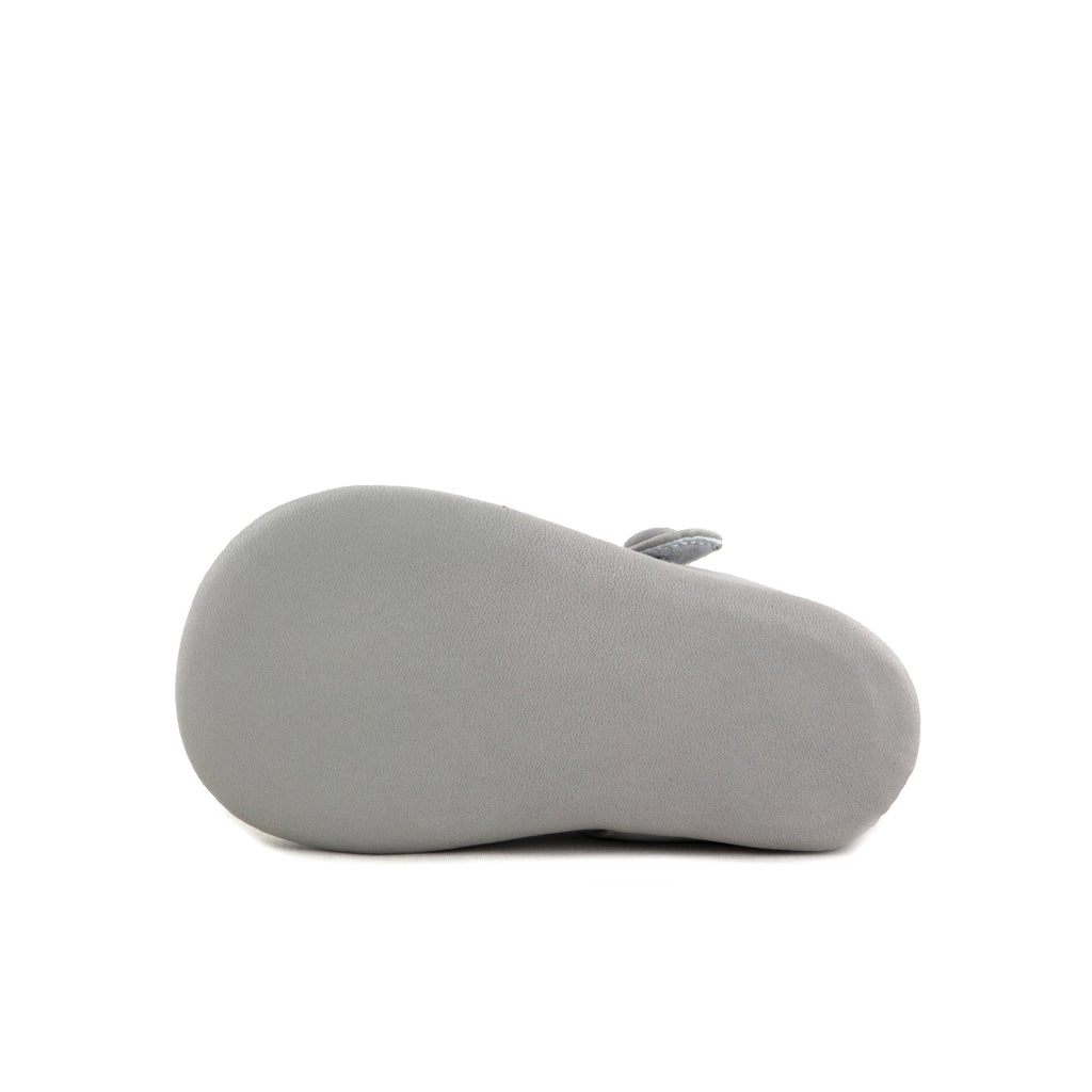 Mercedita gris claro con botón SP115 de Jeromín - SP115-16-5.jpg