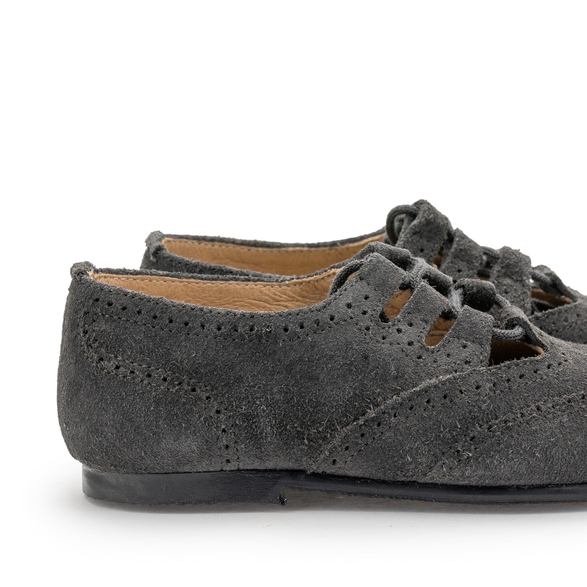 Angelito picado elegante ante gris con cordón 3992 Jeromín - 3992-121-5.jpg