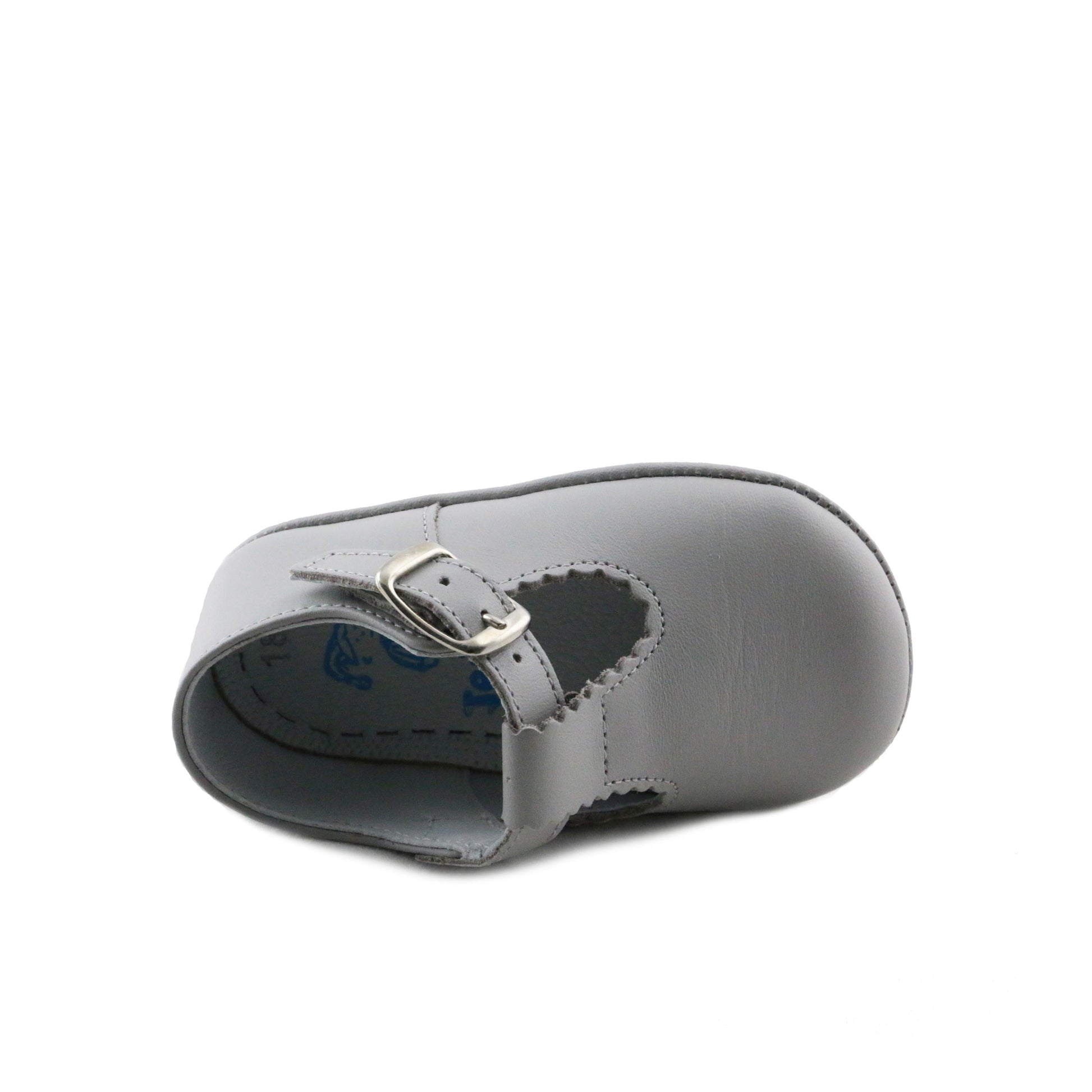 Pepito gris claro con hebilla SP120 de Jeromín - SP120-17-5.jpg