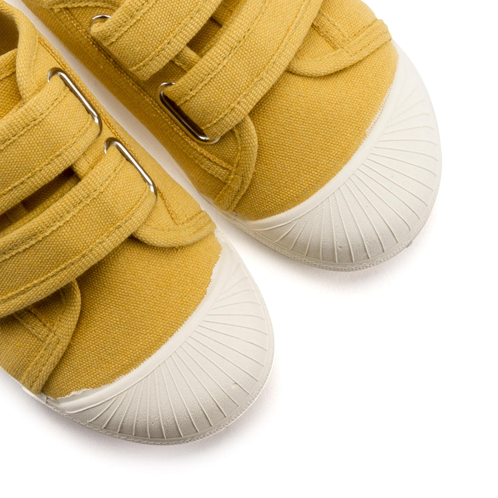 Zapatilla mostaza con velcro 4003 de Pepa & Cris - 4003-251-6.jpg