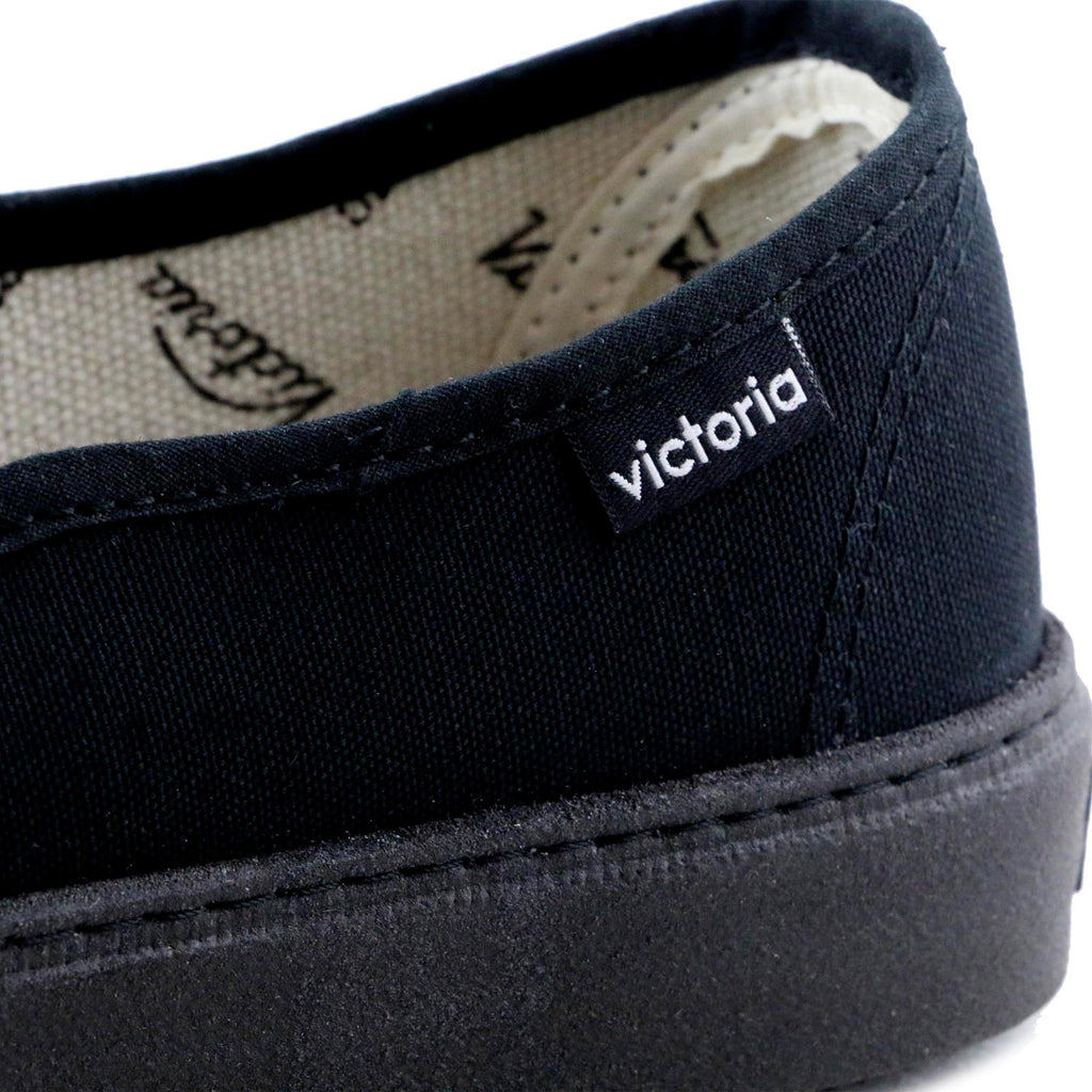 Zapatilla negro con elástico 25015 de Victoria - 25015-20-6.jpg