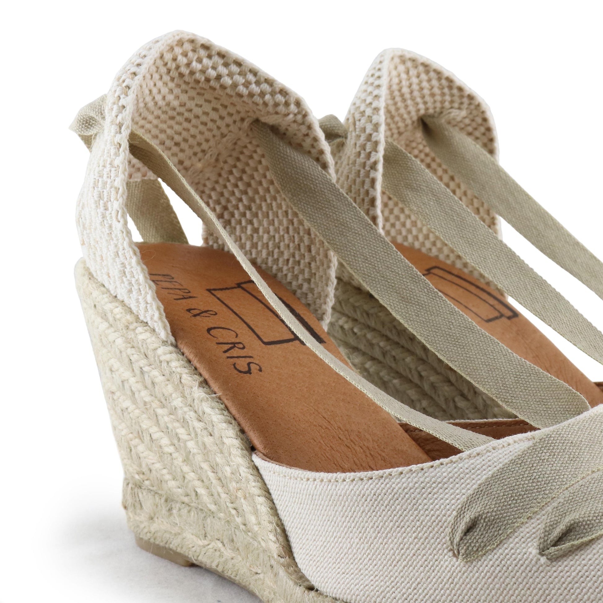 Alpargata de cuña cerrada crudo de cintas 41LONA Pepa&Cris - 41LONA-351-5.jpg