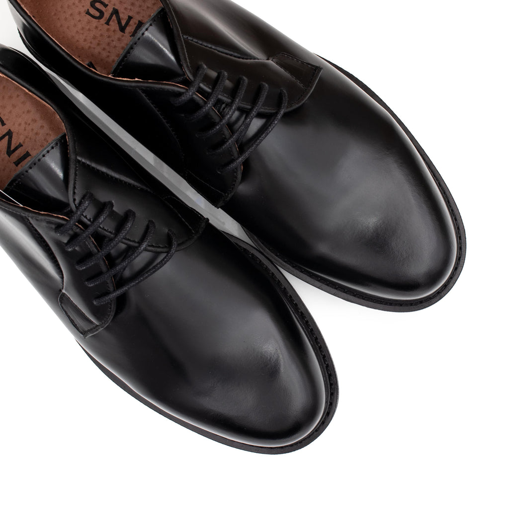 Blucher liso elegante flo negro con cordón 44621 Snipe - 44621-29-6.jpg