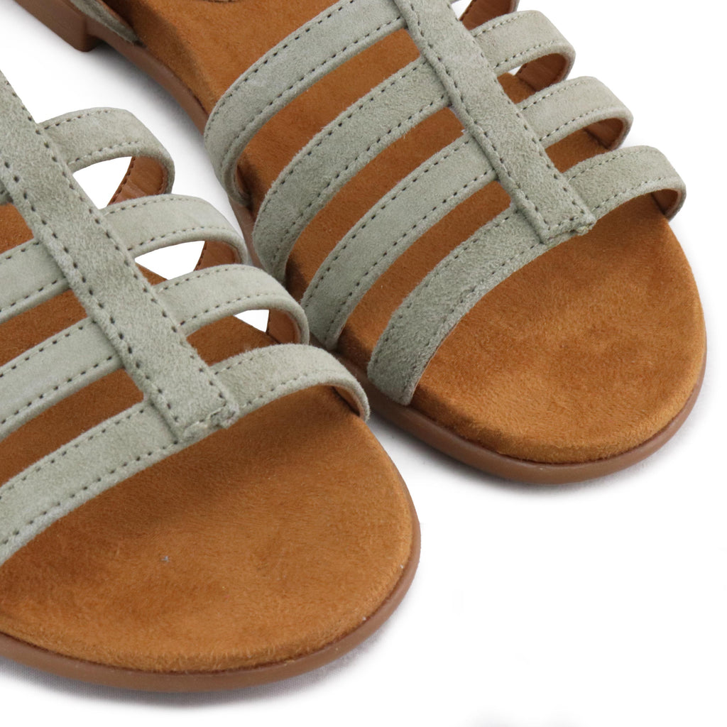 Sandalia plana verde gris con hebilla LOKE de Unisa - LOKE-194-6.jpg