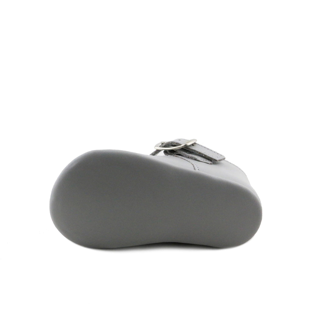 Pepito gris claro con hebilla SP120 de Jeromín - SP120-17-4.jpg