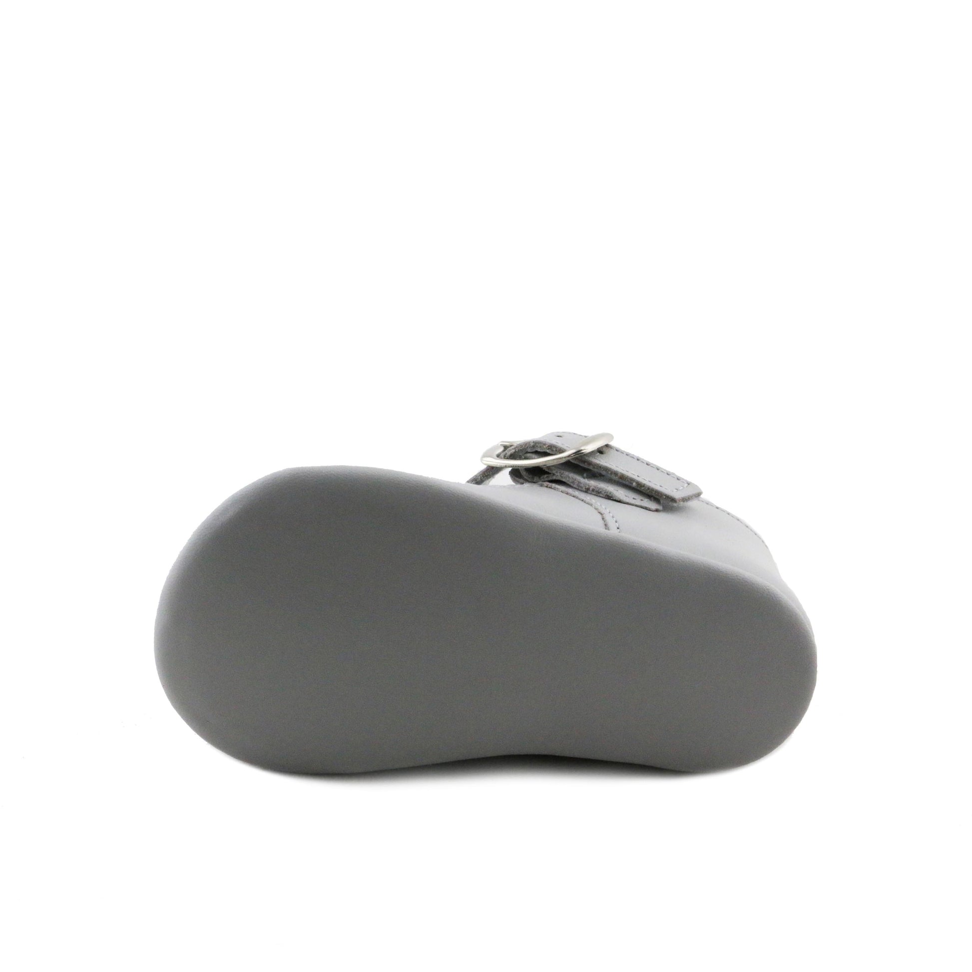 Pepito gris claro con hebilla SP120 de Jeromín - SP120-17-4.jpg