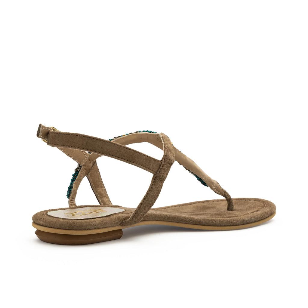 Sandalia plana topo con hebilla LANEA de 220V - LANEA-165-3.jpg