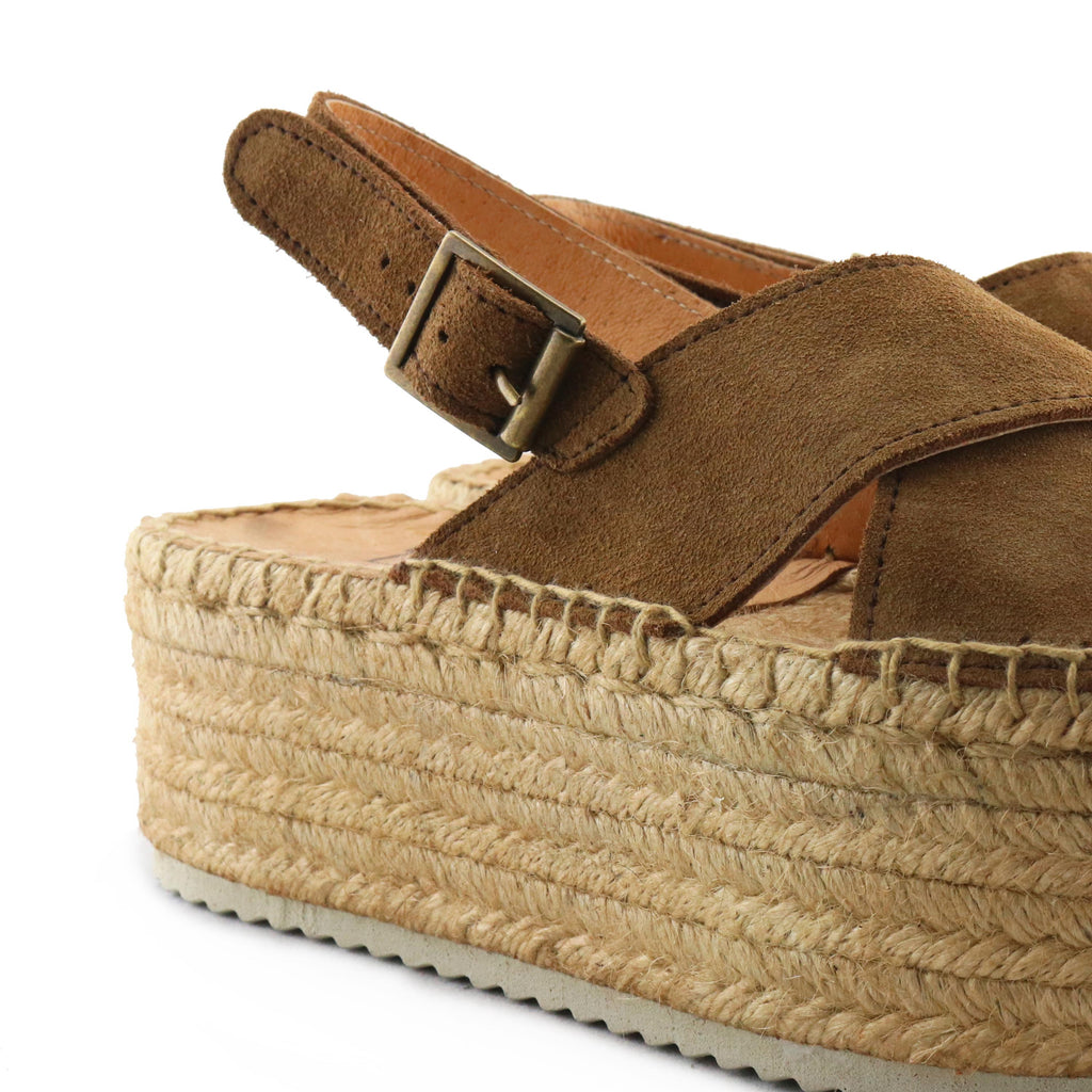 Plataforma abierta roble de hebilla 84 Pepa&Cris - 84-366-6.jpg