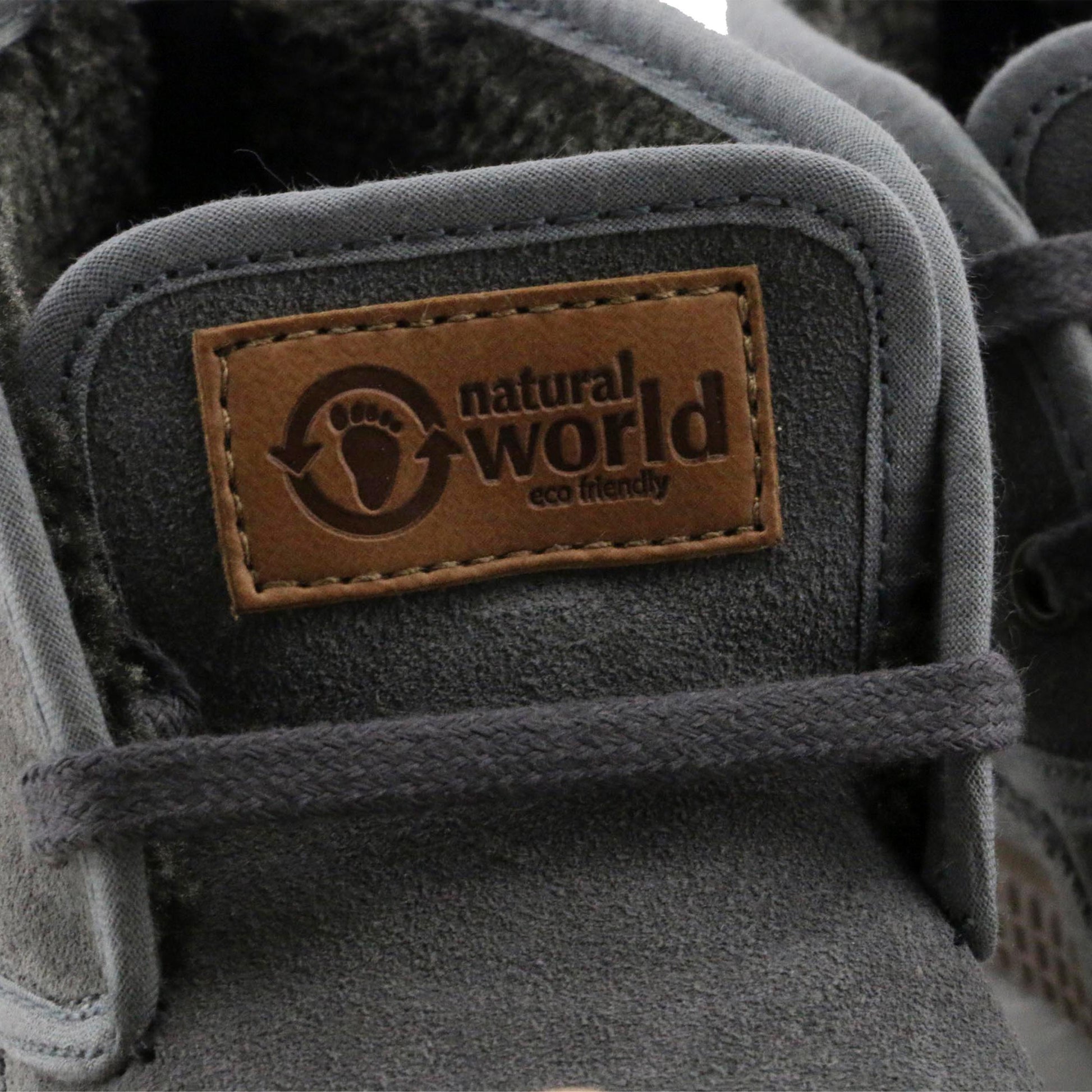 Bota ante gris forrada con cordón 521 Natural World - 521-121-6.jpg