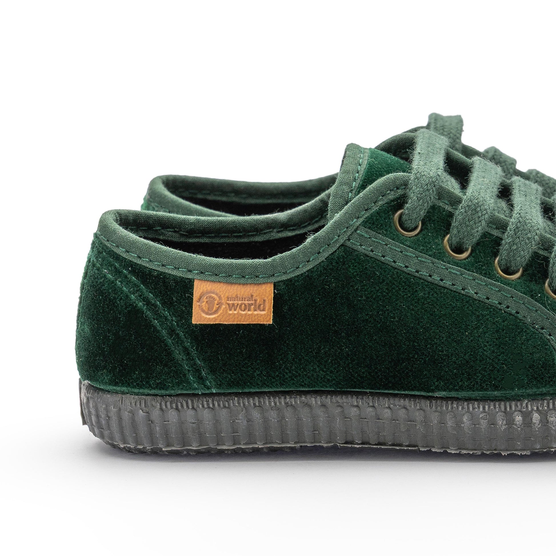 Zapatilla verde con cordón 533 de Natural World