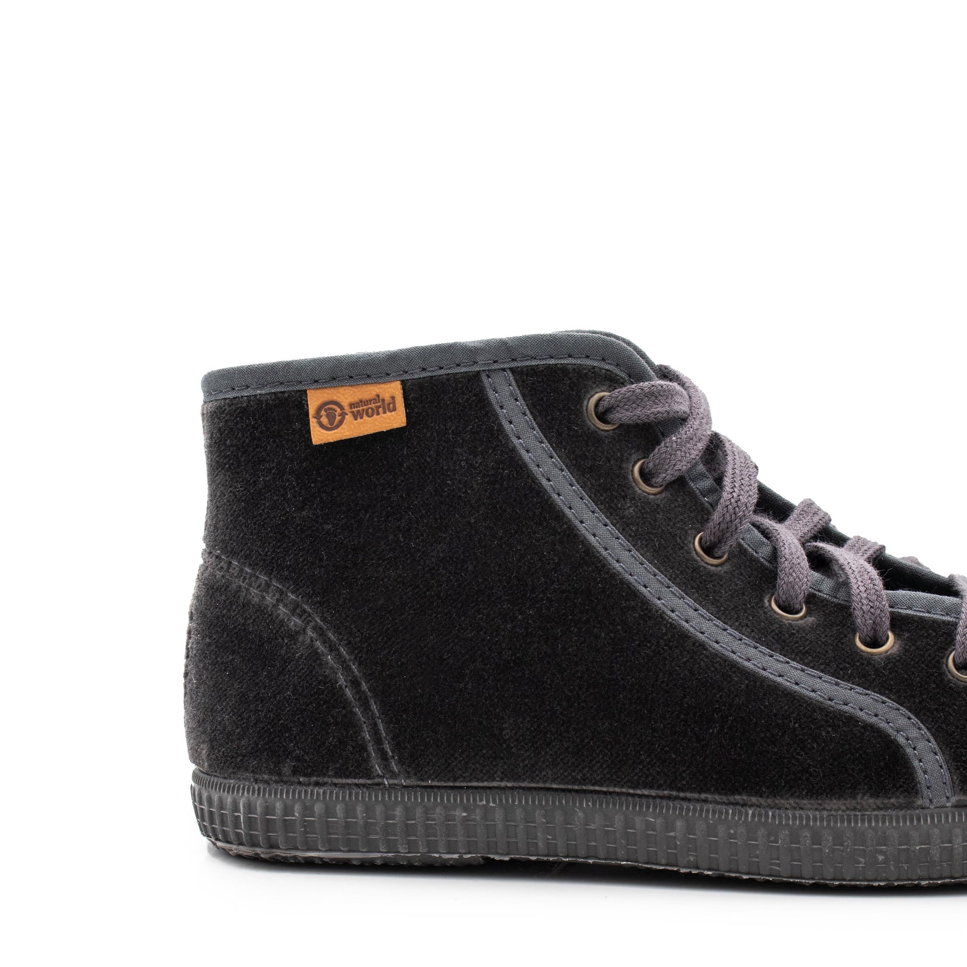 Bota casual gris con cordón 534 de Natural World - 534-16-5.jpg