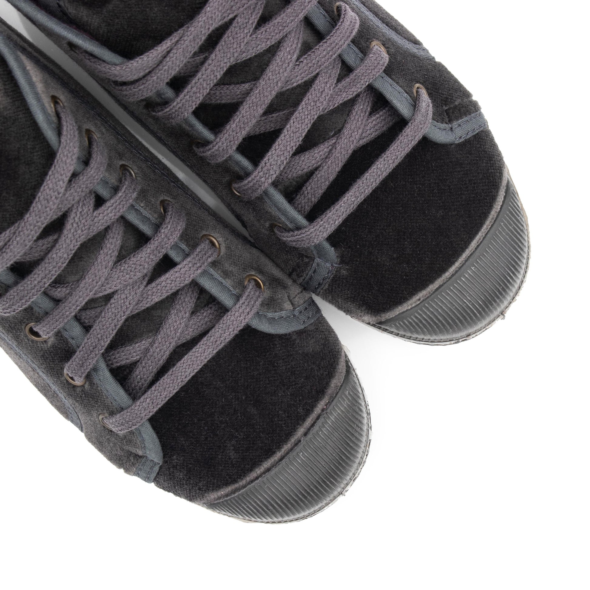 Bota casual gris con cordón 534 de Natural World - 534-16-6.jpg