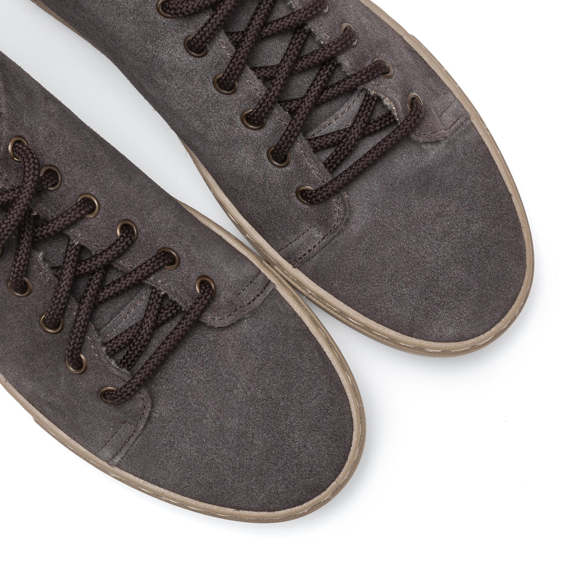 Bota antracita forrada con cordón 6721 de Natural World - 6721-160-6.jpg