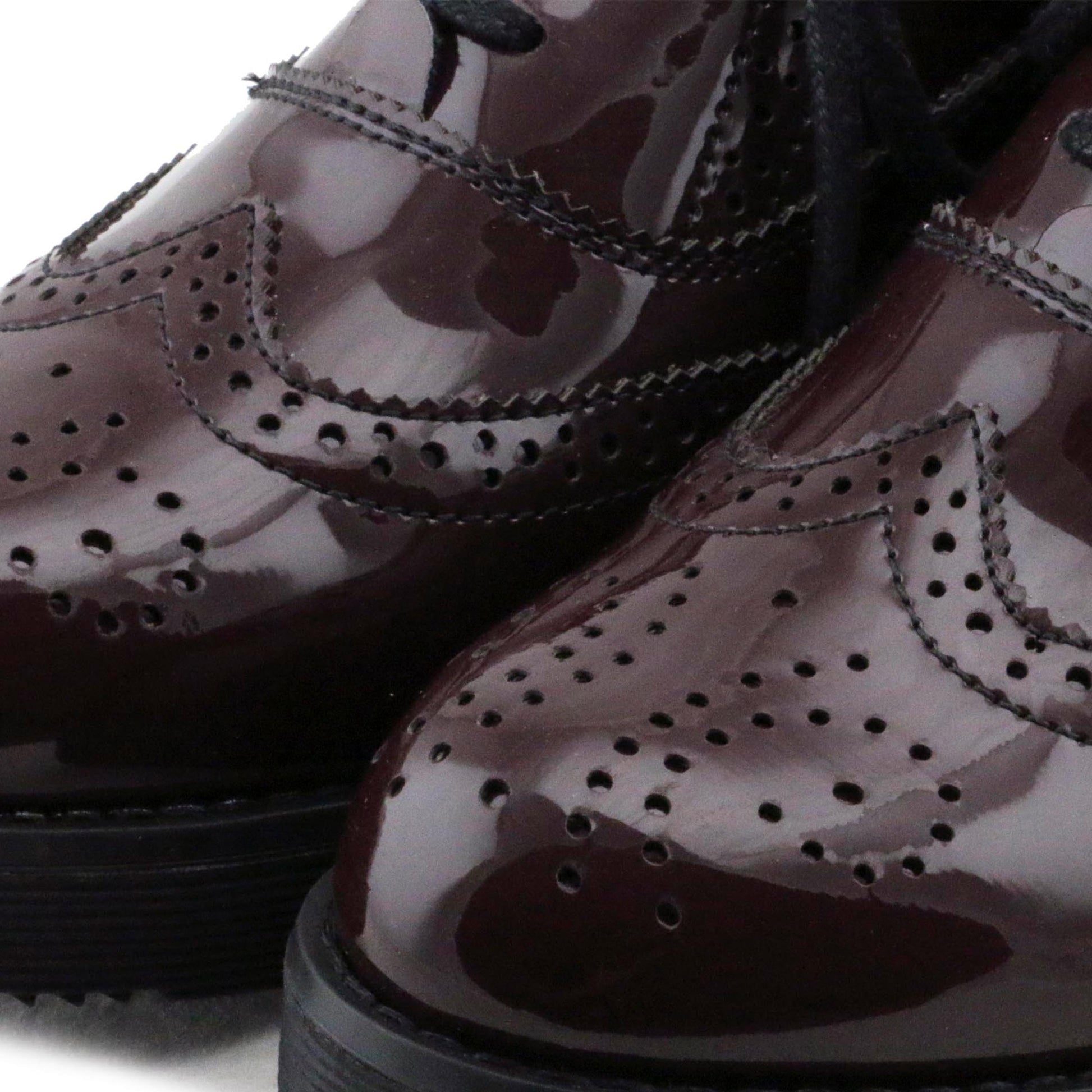 Blucher picado charol burdeos con cordón FG920 Café Noir - FG920-22-6.jpg