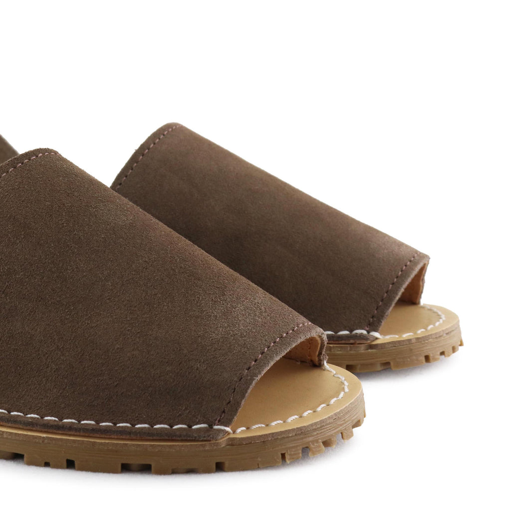 Menorquina plana ante lodo 550 de Jeromín - 550-231-6.jpg