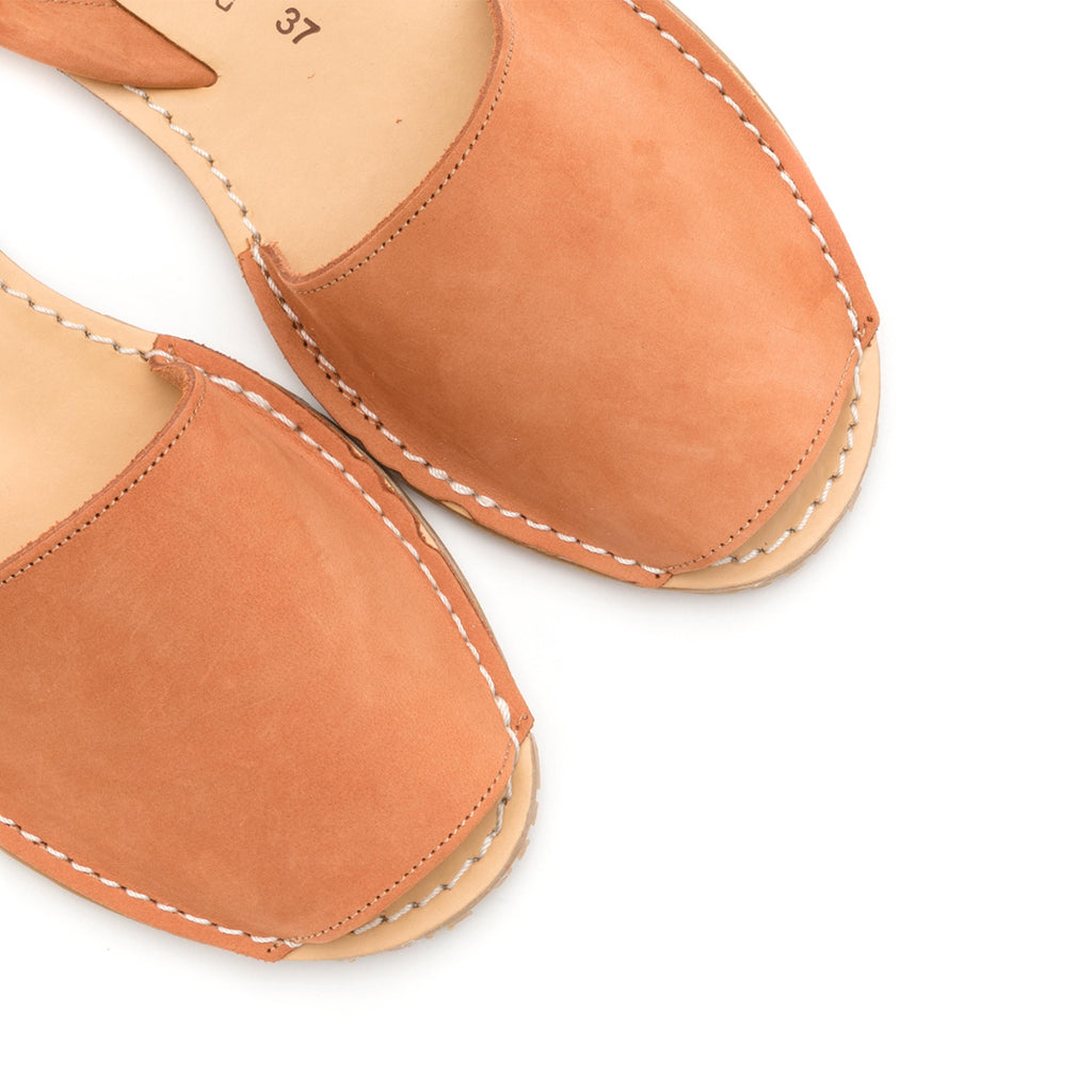 Menorquina plana nobuk cuero 550 de Jeromín - 550-35-6.jpg