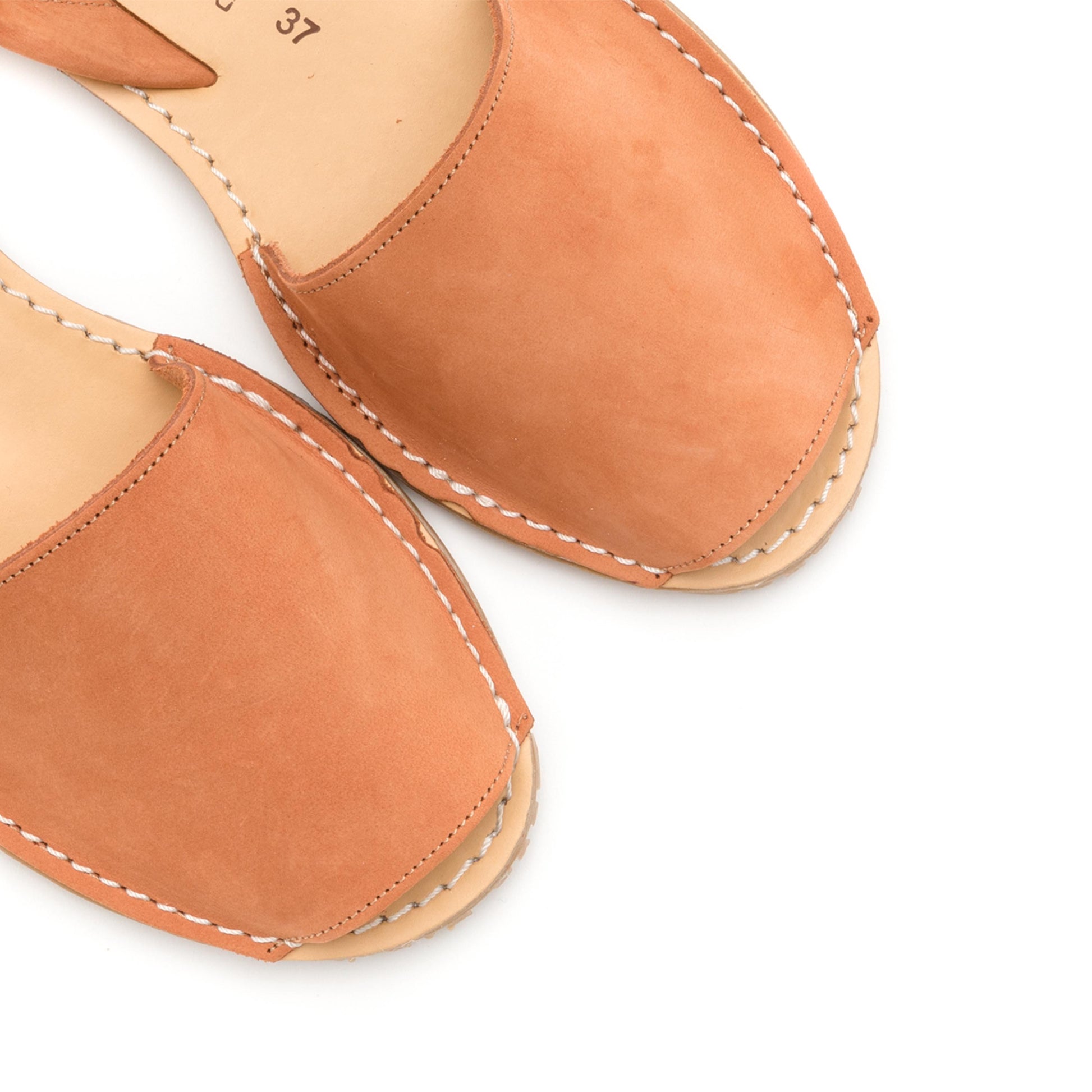 Menorquina plana nobuk cuero 550 de Jeromín - 550-35-6.jpg