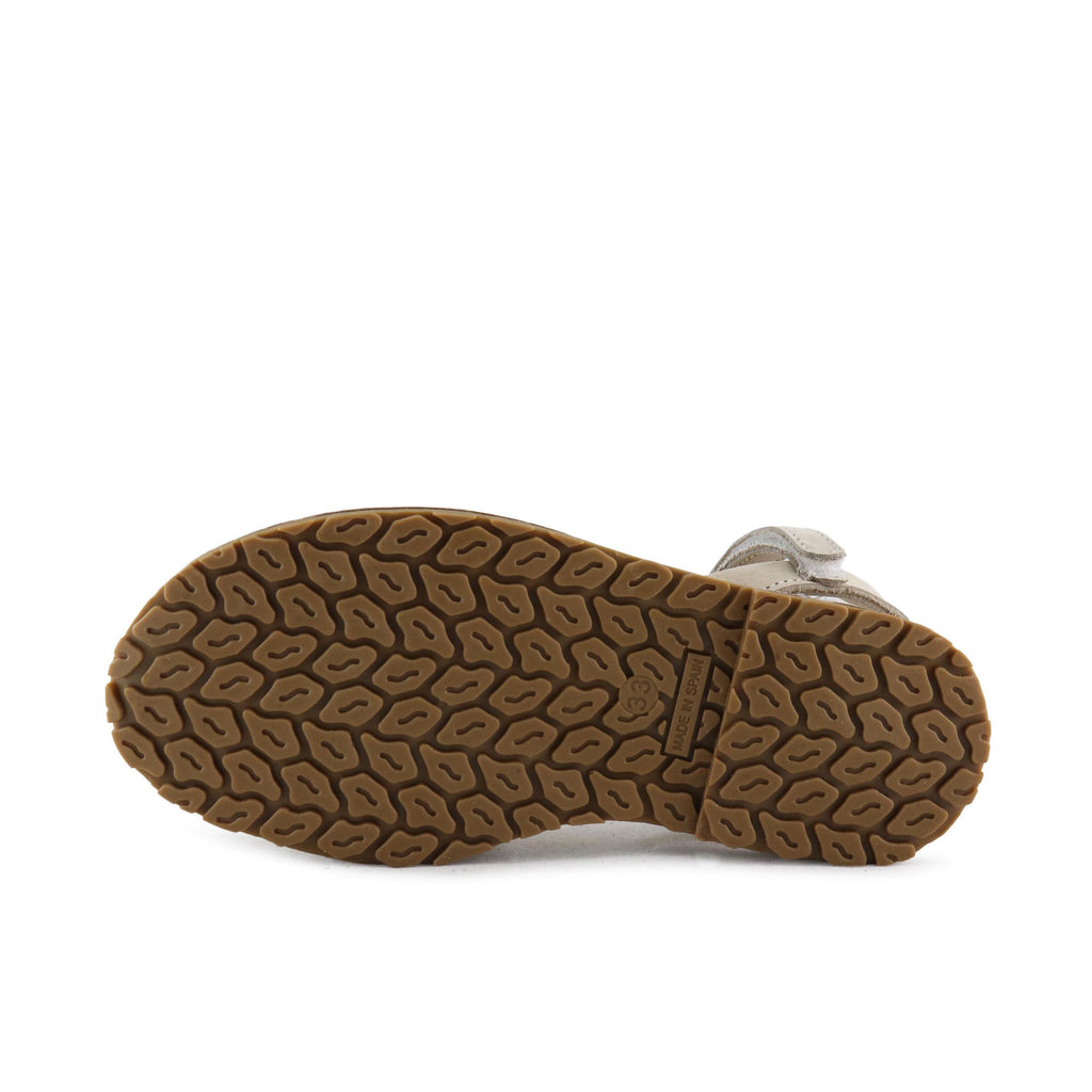 Menorquina plana nobuk beige oscuro con velcro 551 Jeromín - 551-122-4.jpg