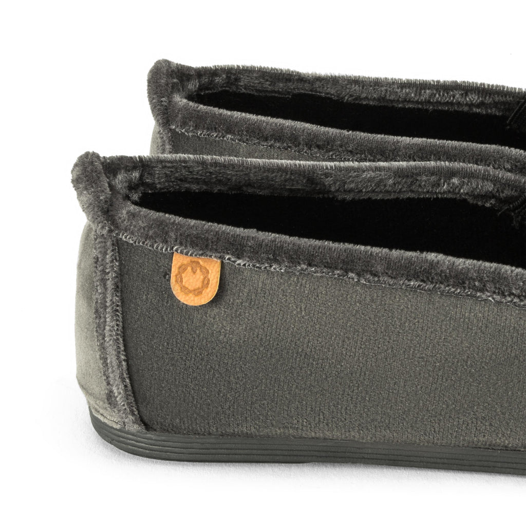 Zapatilla para casa cerrada plomo 55107 de La Cadena - 55107-141-5.jpg