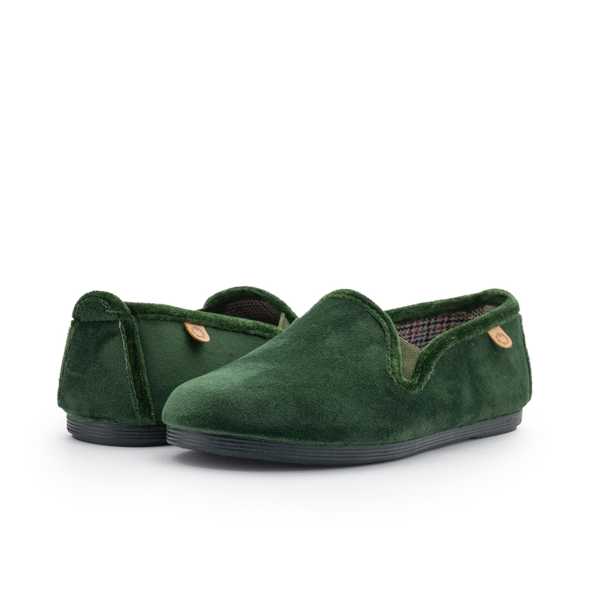 Zapatilla para casa cerrada verde botella 55107 La Cadena - 55107-86-2.jpg