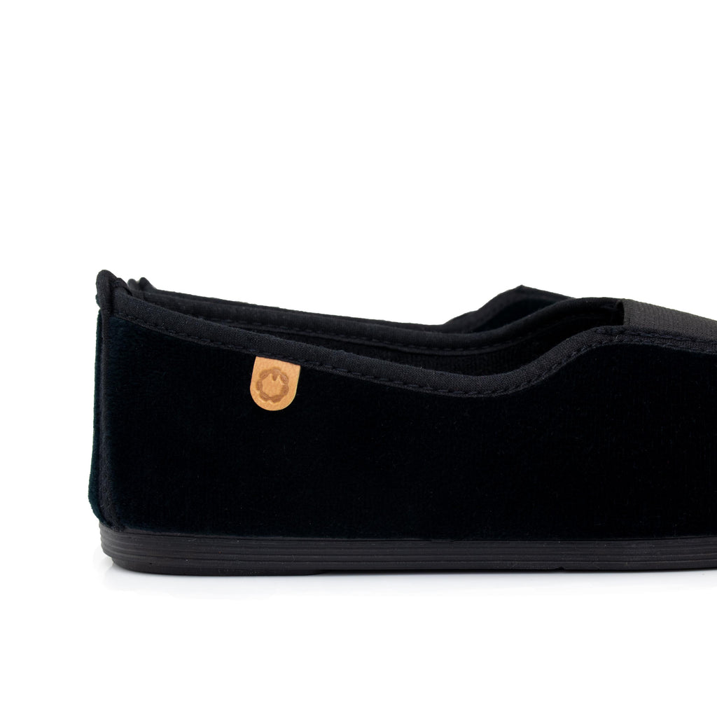 Zapatilla para casa cerrada negro 55312 de La Cadena - 55312-20-5.jpg