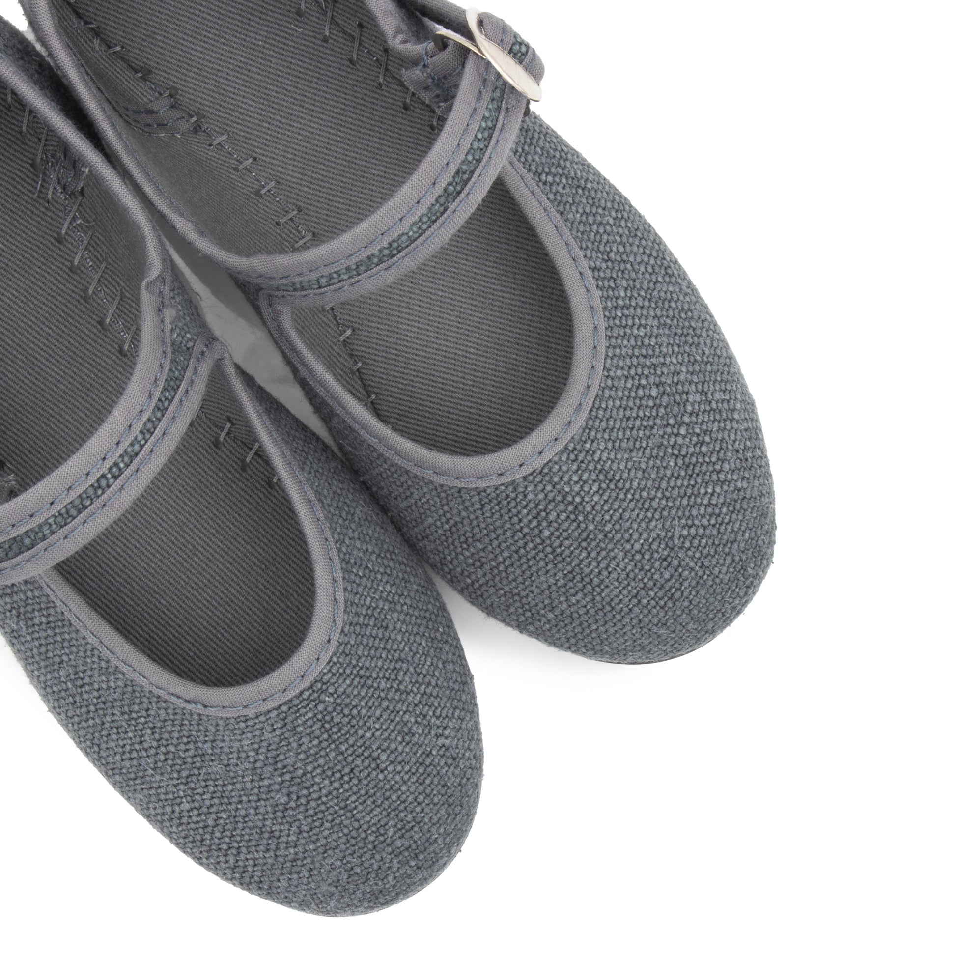 Mercedita gris oscuro con hebilla 55314 de La Cadena - 55314-111-6.jpg