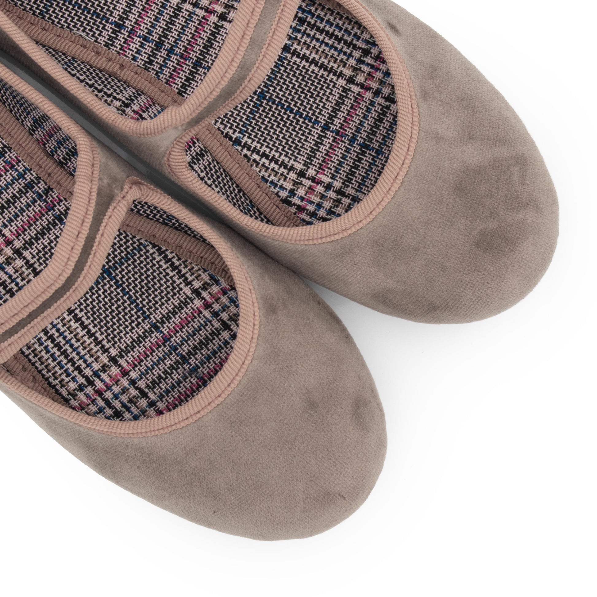 Mercedita taupe con hebilla 55619 de La Cadena - 55619-115-6.jpg