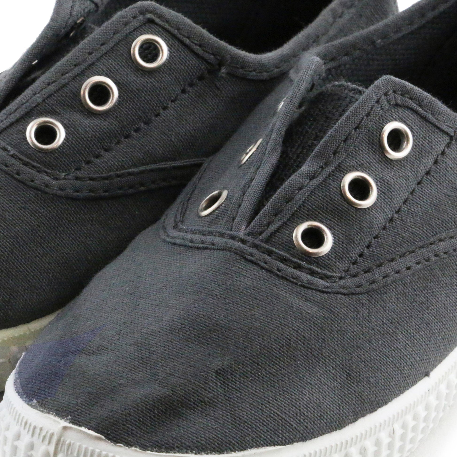 Zapatilla gris oscuro con elástico 317 de Jeromín - 317-111-6.jpg