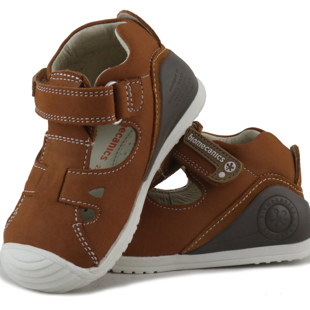 Pepito cuero con velcro 182145 de Biomecanics - 182145-19-6.jpg