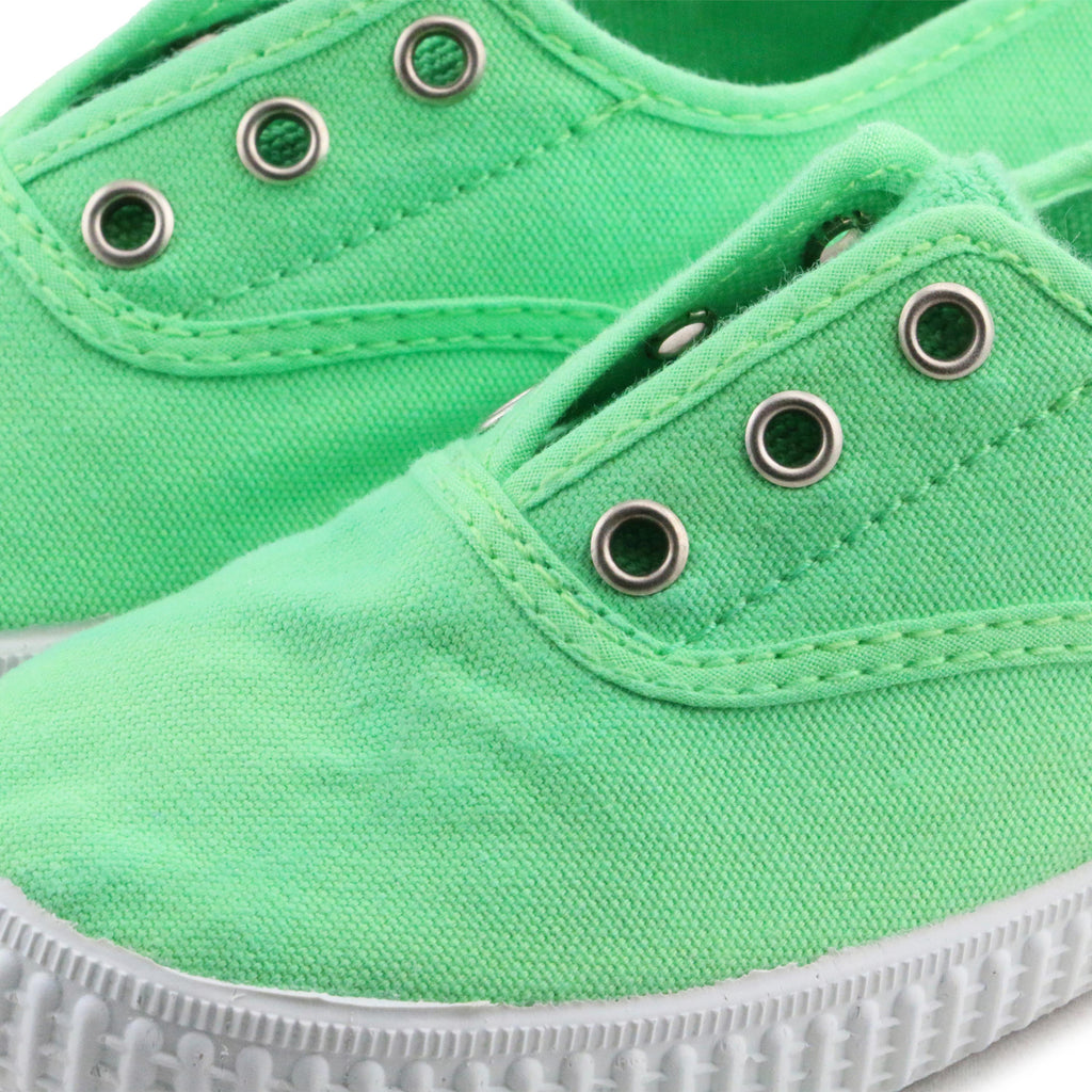 Zapatilla verde con elástico 317 de Jeromín - 317-14-6.jpg