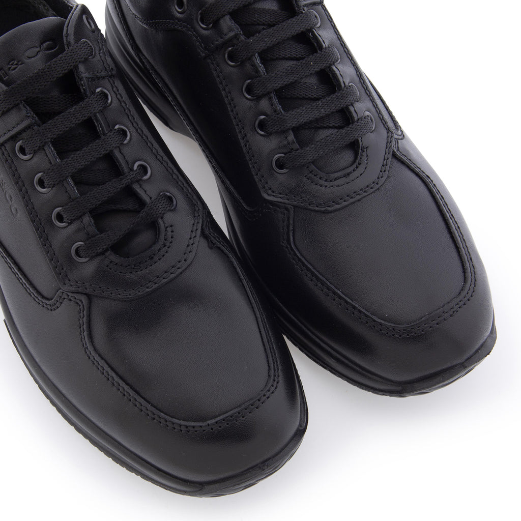 Blucher casual negro con cordón 6117244 de Igi & Co - 6117244-20-6.jpg