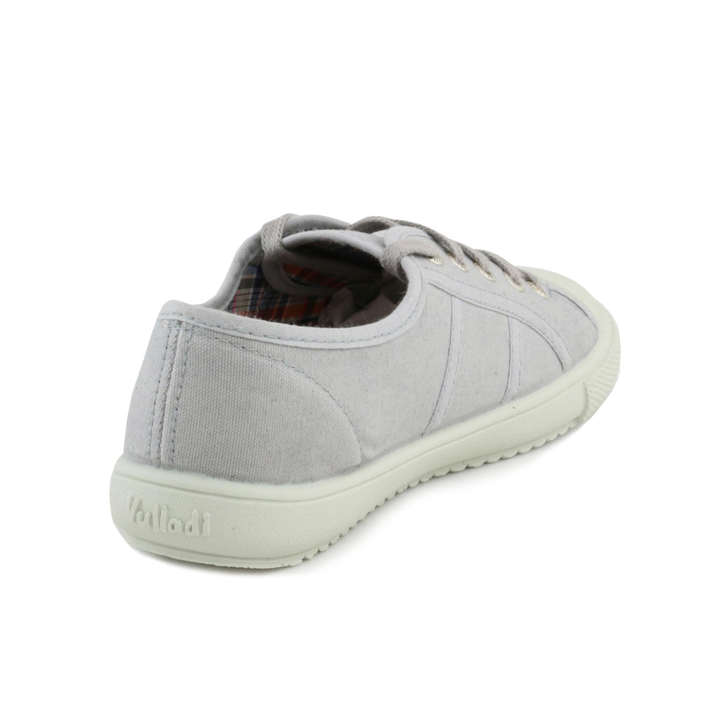 Zapatilla gris perla con cordón 6319 de Vulladi - 6319-290-3.jpg