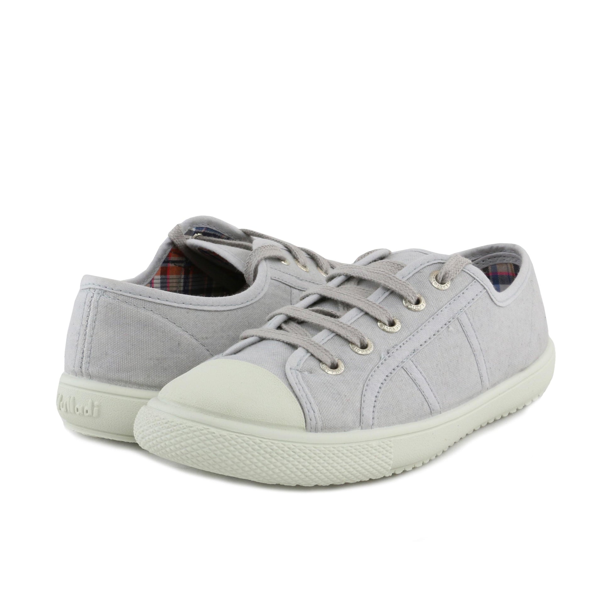 Zapatilla gris perla con cordón 6319 de Vulladi - 6319-290-2.jpg