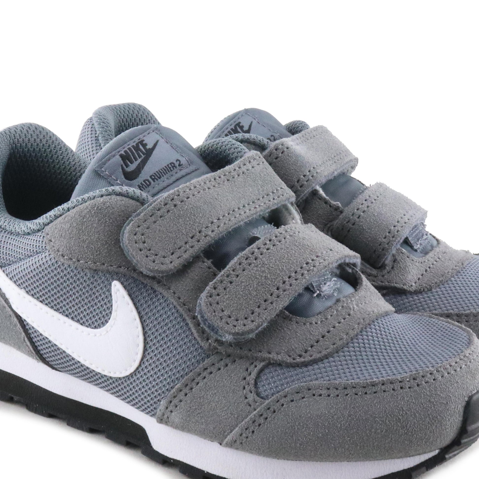 Deportiva gris medio con velcro RUNNERVEL de Nike - RUNNERVEL-112-5.jpg
