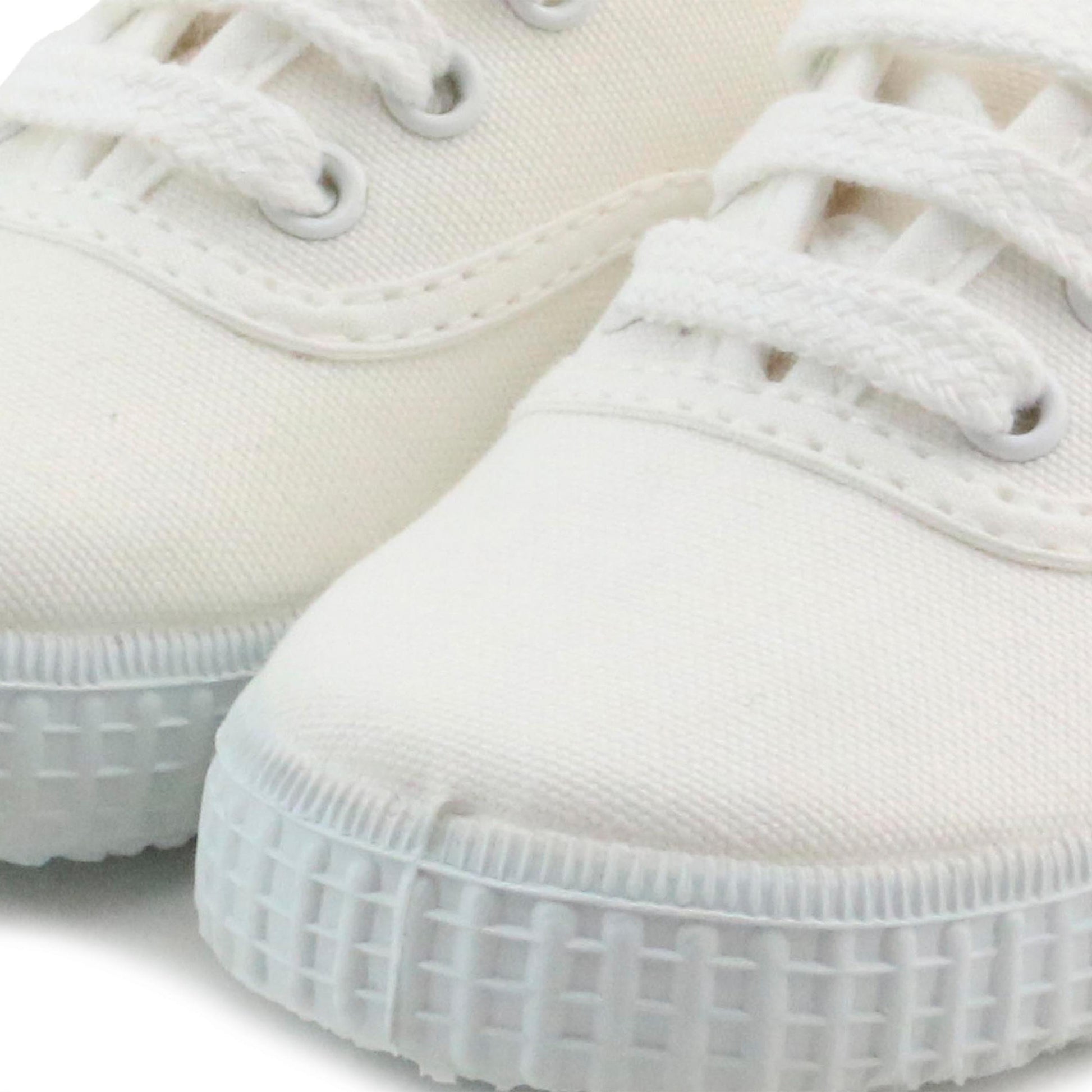 Zapatilla blanco con cordón 6613 de Victoria - 6613-6.jpg