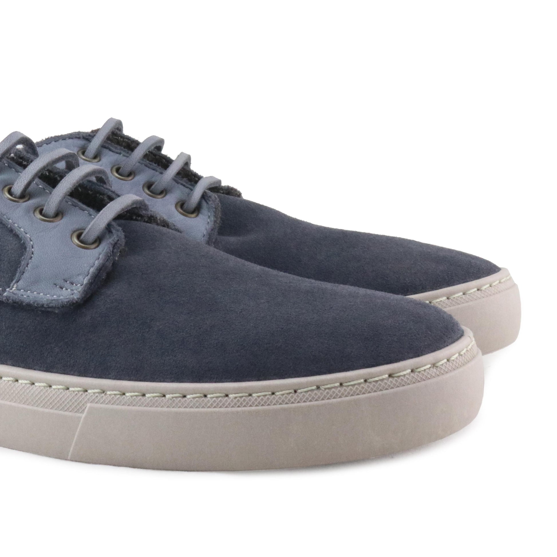 Zapatilla negro lavado con cordón 6704 Natural World - 6704-144-6.jpg