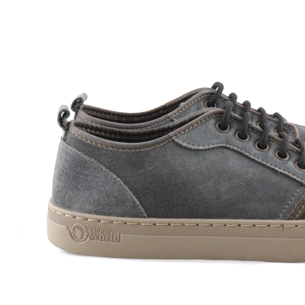 Zapatilla antracita con cordón 6761 Natural World - 6761-160-5.jpg